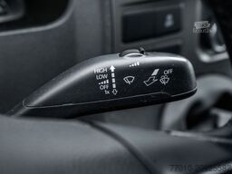 VOLKSWAGEN Transporter T5 2.0 TDI L2H1 | 140PK | Schuifdeur