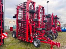 Horsch Cura 18ST Demomaschine