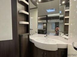 HOBBY Prestige 720 UKFe Abverkauf / 2500 kg