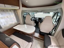 PILOTE Pacific P700C Essentiel Solar / Markise / Navi /