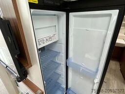 PILOTE Pacific P700C Essentiel Solar / Markise / Navi /