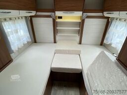 PILOTE Pacific P700C Essentiel Solar / Markise / Navi /