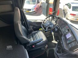 Scania 590S V8 Highline / Retarder / Leder / Vol Lucht...