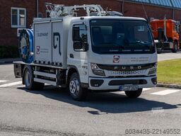 Mitsubishi Fuso Canter 7C18