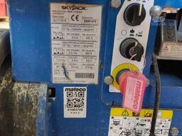 SkyJack SJIII 3219