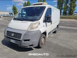 FIAT Ducato 250 30 E5 2011 - Ducato 30 CH2 2.0 mjt 115cv vetrato - FRIGO