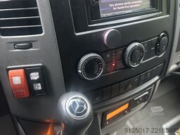 Mercedes-Benz Sprinter 519