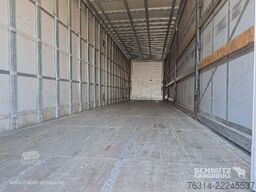 Schmitz Cargobull Curtainsider Mega Getränke