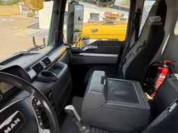 MAN TGS 41.480 10x4 Kipper / Swiss-Vehicle