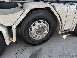 MAN TGS 41.480 10x4 Kipper / Swiss-Vehicle
