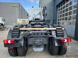 Mercedes-Benz Arocs 4058 AS 6x6 Tractor Head 180T Push Pull E...