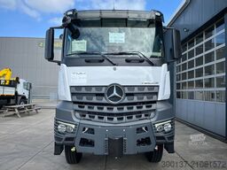 Mercedes-Benz Arocs 4058 AS 6x6 Tractor Head 180T Push Pull E...