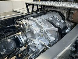 Mercedes-Benz Arocs 4058 AS 6x6 Tractor Head 180T Push Pull E...