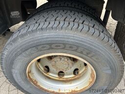 MERCEDES-BENZ ATEGO 1524 KLIMA LUFTFEDRUNG BORDWÄNDE LKW 1530