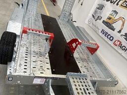 Brian James Cargo Digger Plant 2 / Länge: 3.200mm / 3.500kg