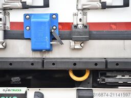 SCHMITZ CARGOBULL SKO FP 60 ThermoKing SLXi 300