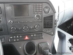 Mercedes-Benz Arocs 2636 / 6x4 / HDS Fassi / 3-Way Tip
