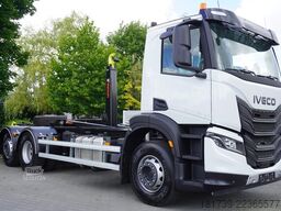 Iveco X-Way AT280X46Y/PS / 2026 / HIAB 21 t