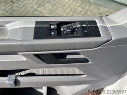 Volkswagen Transporter 2.0 TDI L2H1 DC 30 Dubbele cabine o...