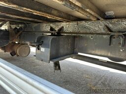 Renault MIDLUM 180 DCI 10T - CLOSED BOX 6.5m x 2.47m x ...