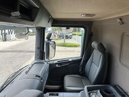 Scania P320 RETARDER - CLOSED BOX 8m25 x 2m47 x 2m30 -...