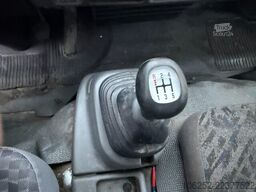 ISUZU NPR77 - 3.5T - 3.0L DIESEL - PICK-UP 4m75 - MAN...