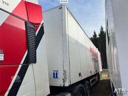 Ekeri box semi-trailer.