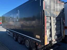 Ekeri box semi-trailer with full side opening and lift
