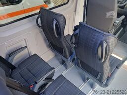 MAN MAN TGE 9 Sitzer Airlineboden Handicap Crafter