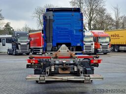 Volvo FH 13.460 Globetrotter 4x2 - BDF - Loadlift - 5...