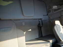 Iveco Stralis 460 E6 tractor unit/ Sleeper cab