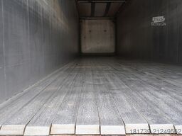 Schwarzmüller Walking floor semi-trailer / 2022