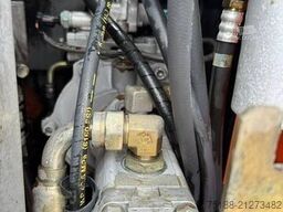 Hitachi ZX 135 US