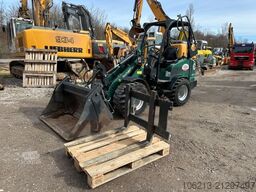 SCHAEFFER 2436 , Hebt 3tonnen  extra tegen