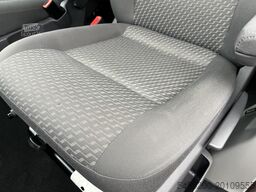 Volkswagen Transporter Kombi 2.0 TDI DSG Automaat L2H1 BPM...