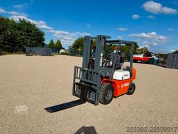  JQ Power CPCD25 / 2.5T Diesel / Sideshift / 2026