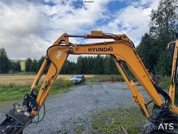 Hyundai Robex 30Z Mini excavator - 2 buckets - 230 Hours!