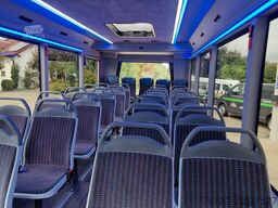 MERCEDES-BENZ 30 Sitzer Schul- Transferbus 519 Vorlauffahrzeug