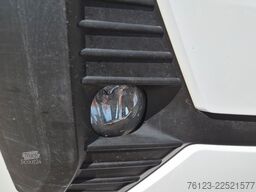 Citroën SpaceTourer Opel Zafira Plus M 9 Sitzer
