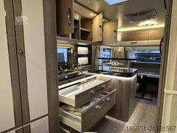 Hobby Prestige 660 WFC Mover ! Klimaanlage !