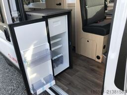 Sunlight Camper Van Cliff640