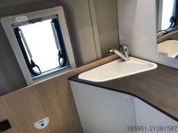 Sunlight Camper Van Cliff640