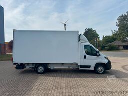 PEUGEOT Boxer Koffer mit Ladebordwand