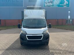 PEUGEOT Boxer Koffer mit Ladebordwand