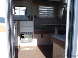 BÜRSTNER Limited T 727 G Markise, el. Hubbet, SAT/TV