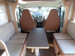 BÜRSTNER Limited T 727 G Markise, el. Hubbet, SAT/TV