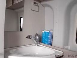 BÜRSTNER Lineo C 550 Schlafdach, 170 PS, Bi-Xenon