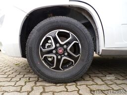 BÜRSTNER Lyseo TD 644 G Tageszulassung / Winterpaket, Bac