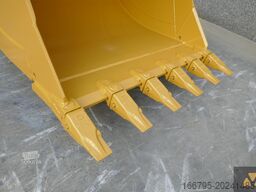 Caterpillar 330FL
