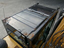 Caterpillar 330FL